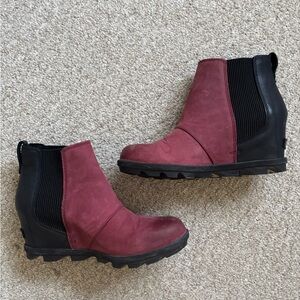 Sorel Joan of Arctic wedge ll Chelsea Boot